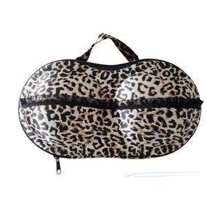 Bra Traveling Case/ Traveling Case
***New***